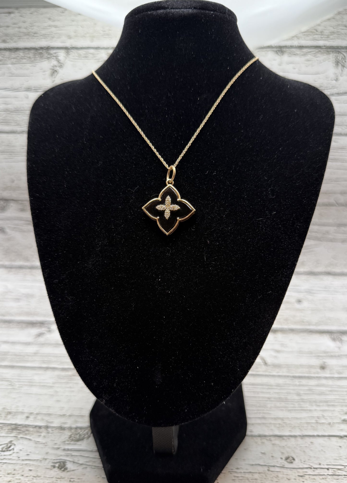 Black Opal Clover Pendant – 14k Yellow Gold with White Diamonds