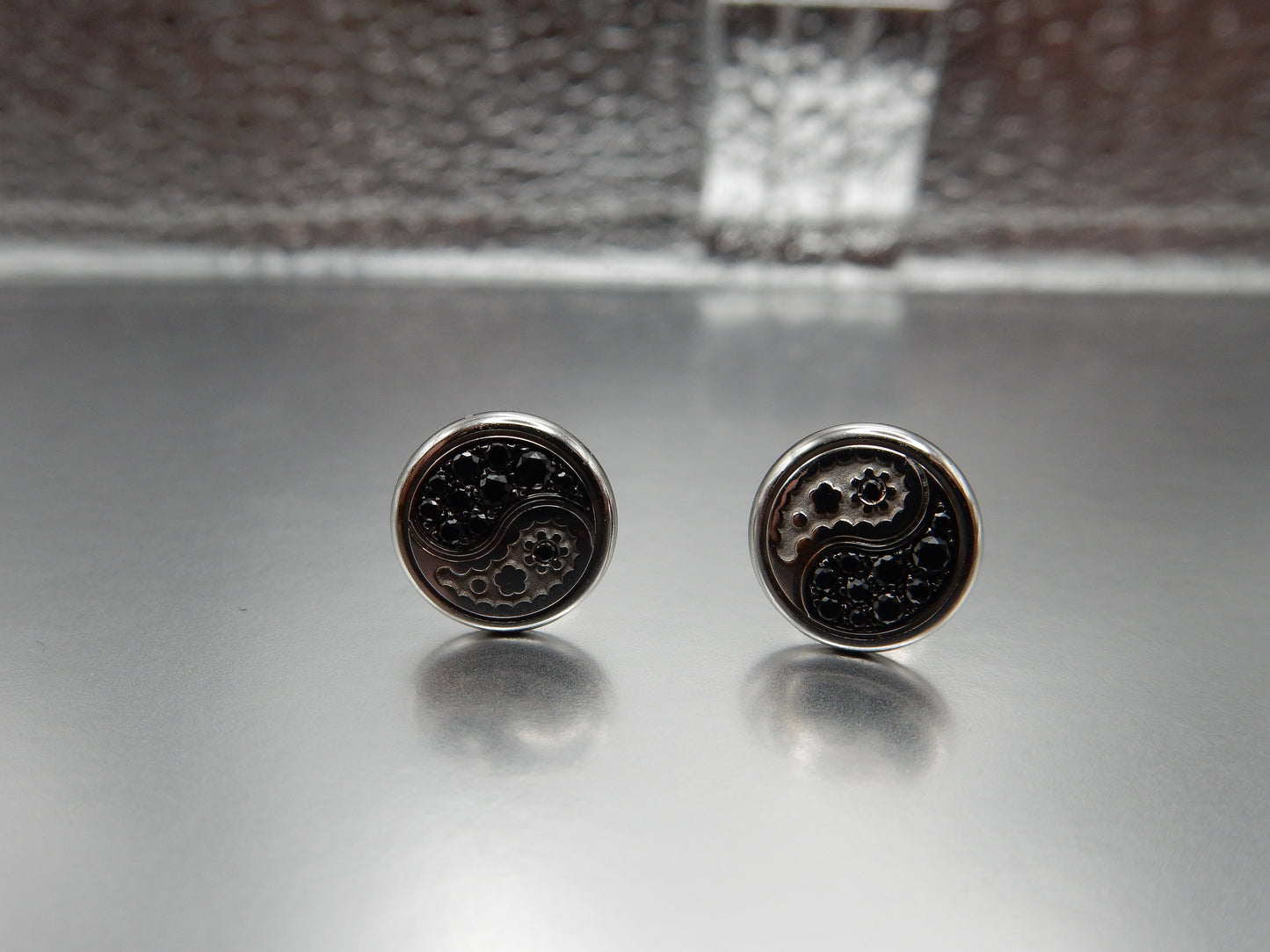 Carrera Y Carrera Diamond Earrings